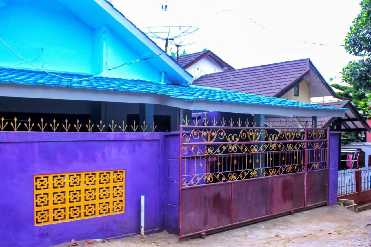 Kj Purple House Senggigi Apartment Exterior photo